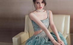 国产粉嫩泬无套进入A片唱戏